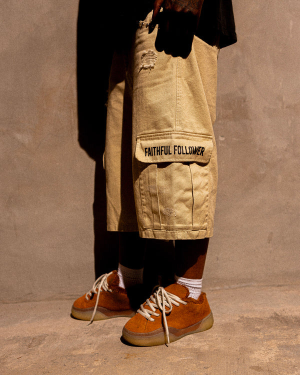 KHAKI FAITHFUL FOLLOWERS LONG CARGOS SHORTS